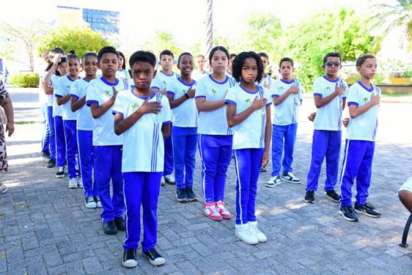 Prefeitura abre oficialmente a Semana da P&aacute;tria em Floriano(Imagem:Secom)
