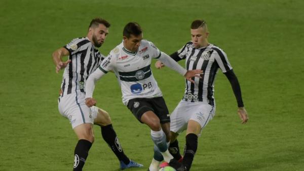Santos vence o Coritiba e encosta na briga pelos primeiros lugares