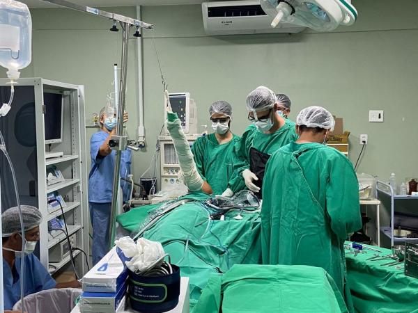 Hospital da Polícia Militar realiza primeira cirurgia de artroscopia de ombro