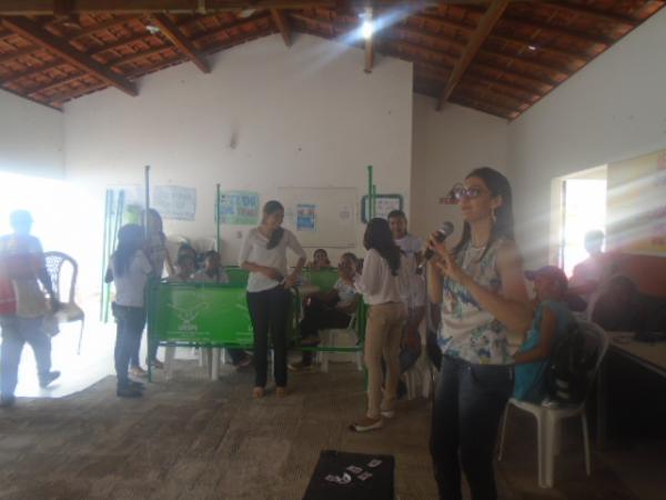Acad&ecirc;micos de Enfermagem realizam trabalho social no CAPS II e AD de Floriano.(Imagem:FlorianoNews)