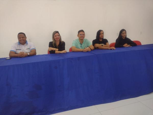 Vice-prefeito de Barão de Grajaú destaca capacitação e apoio financeiro a beneficiários dos programas Mais Renda e Minha Renda(Imagem:FlorianoNews)