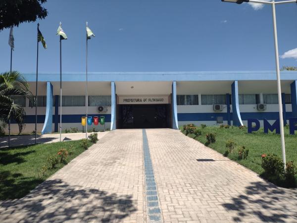 Prefeitura de Floriano estabelece ponto facultativo em comemoração ao Dia do Piauí