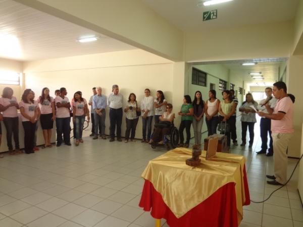 Acad&ecirc;micos do PARFOR realizam a I Expoarte da UFPI em Floriano(Imagem:FlorianoNews)
