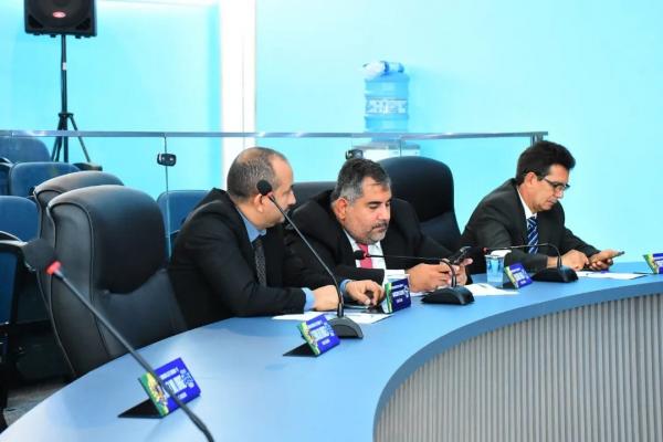 Aberto primeiro ciclo de sessões da Câmara Municipal de Floriano.(Imagem:CMF)