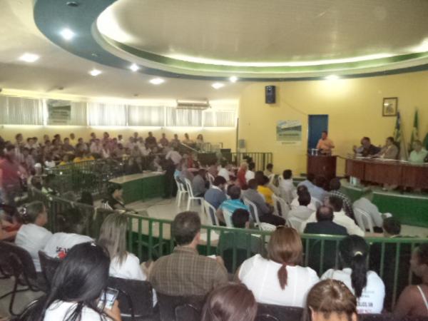Audiência pública debate processo de terceirização do Hospital Tibério Nunes.(Imagem:FlorianoNews)