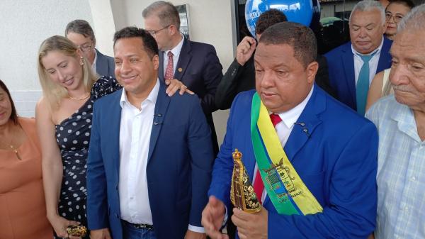 Antônio Carlos Resende toma posse como prefeito de Barão de Grajaú após renúncia de Gleydson Resende(Imagem:FlorianoNews)
