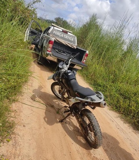 Força Tática recupera duas motocicletas com restrição de furto e roubo em Floriano