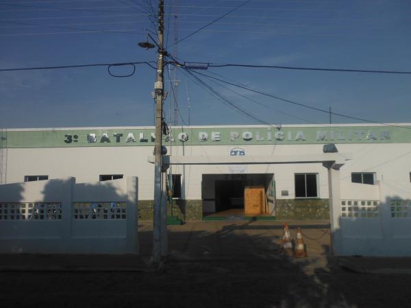 Plant&atilde;o Policial em Floriano: condu&ccedil;&otilde;es, drogas, abuso sexual, acidente, e rixa.(Imagem:FlorianoNews)