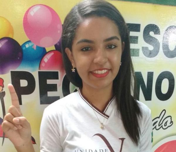 Ana Karolina Oliveira de Sousa - 1&ordm; lugar em Direito - UESPI/Floriano.(Imagem:EPP)