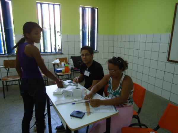 Manh&atilde; de vota&ccedil;&atilde;o tranquila em Floriano.(Imagem:FlorianoNews)