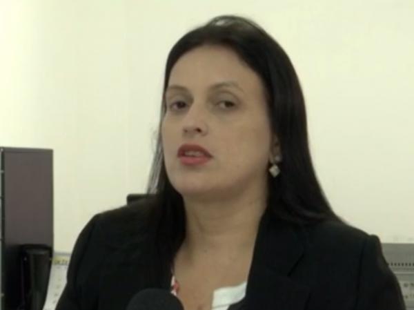 Delegada Cassandra Moraes Souza, titular da DRCT.(Imagem:Reprodu&ccedil;&atilde;o/TV Clube)