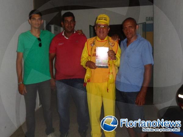Campeonato baronense de futebol homenageia Rep&oacute;rter Amarelinho.(Imagem:FlorianoNews)