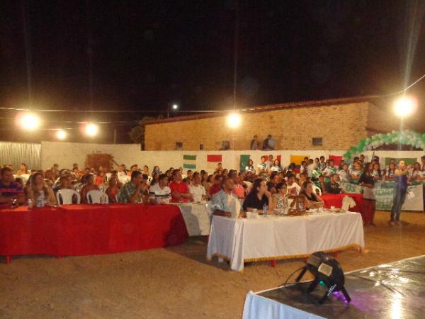 Centro de Ensino Aristides Lob&atilde;o comemora 20 anos de funda&ccedil;&atilde;o.(Imagem:FlorianoNews)