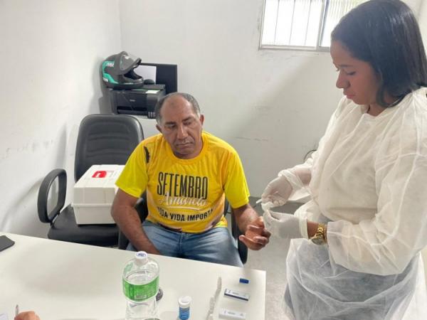  Motoristas do munic&iacute;pio recebem a&ccedil;&otilde;es de sa&uacute;de na Campanha Novembro Azul(Imagem:Secom)