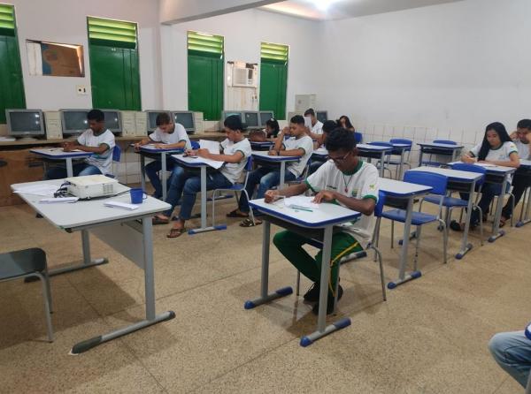 Escolas estaduais mobilizam estudantes para realização das provas Saeb