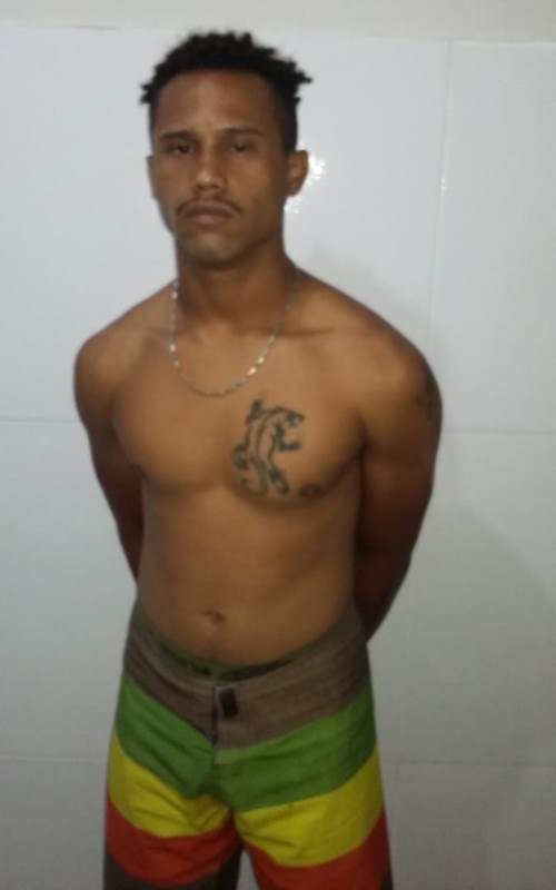 Homem é preso com drogas no Conjunto Filadelfo Freire em Floriano
