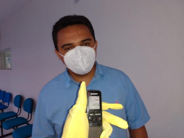 Pessoas com surdez em Floriano farão testes de aparelhos auditivos em Teresina