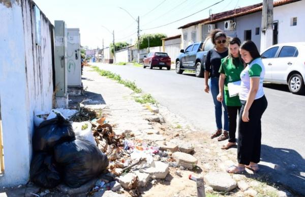Seman realiza ação de fiscalização e conscientização do descarte irregular de lixo em Floriano