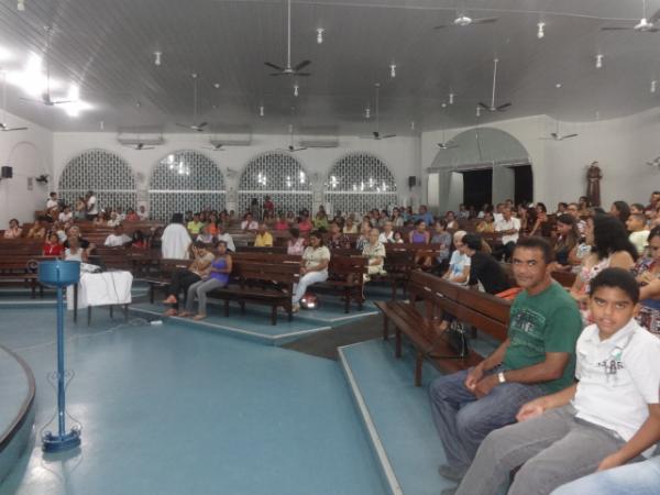Missa da Ceia do Senhor na Par&oacute;quia Nossa Senhora das Gra&ccedil;as(Imagem:FlorianoNews)