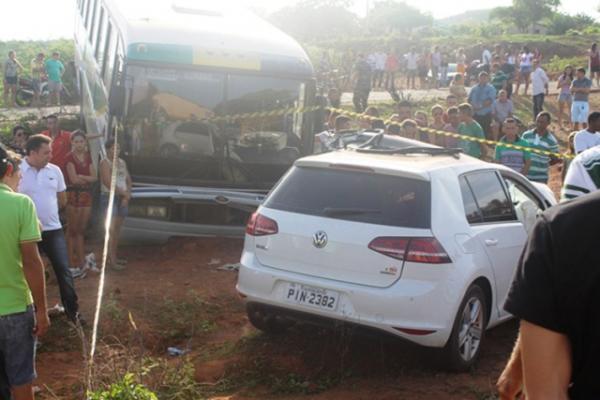 Irmão de prefeito morto em acidente passal mal; vice-prefeita está em choque