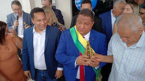 Antônio Carlos Resende toma posse como prefeito de Barão de Grajaú após renúncia de Gleydson Resende(Imagem:FlorianoNews)
