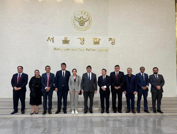Governador conhece política de segurança da Coreia do Sul e firma parcerias