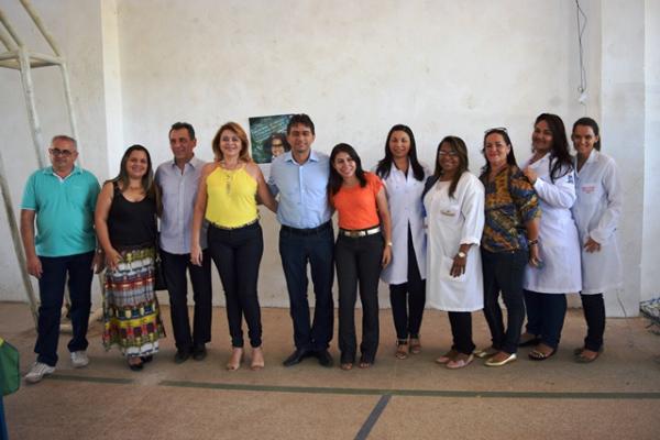 Prefeitura de Floriano lan&ccedil;a a Campanha Nacional de Combate a Hansen&iacute;ase e Verminoses.(Imagem:Secom)