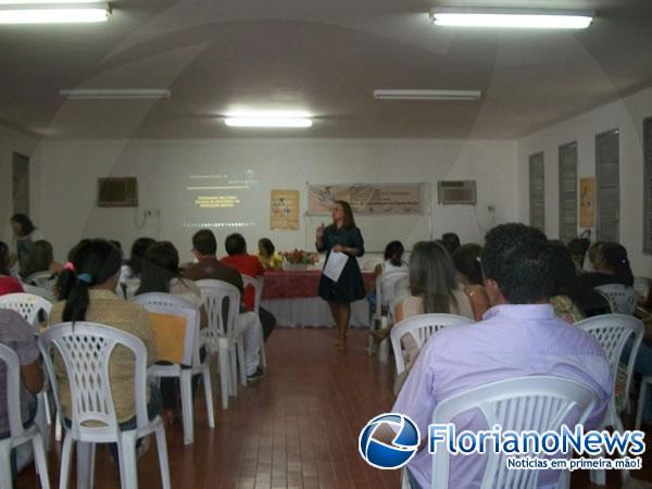 Curso de Especialização em Gestão Escolar é lançado em Floriano
