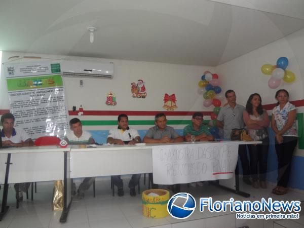 Evento marca encerramento das atividades do PNAIC em Bar&atilde;o de Graja&uacute;.(Imagem:FlorianoNews)