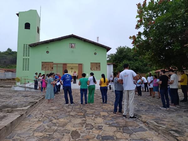 Floriano celebra abertura dos festejos de São Sebastião no Conjunto Pedro Simplício