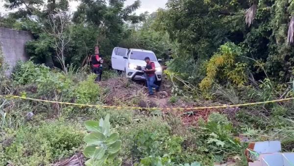 Homens são encontrados mortos dentro de caminhonete em terreno baldio em Parnaíba, litoral do Piauí