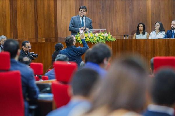 Governador destaca ações e metas cumpridas em 2023 em sua Mensagem Anual na Alepi.(Imagem:Divulgação)