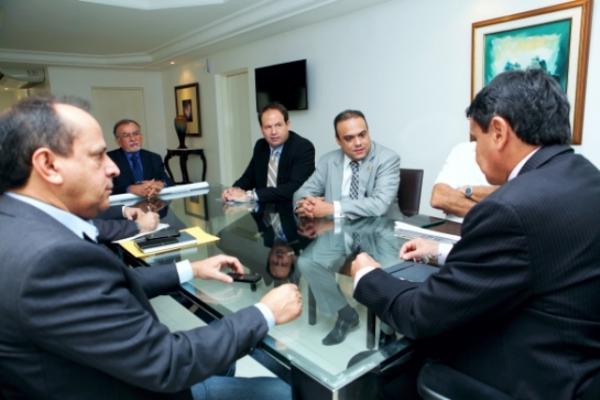 Governo construirá barragens de pequeno porte no sul do estado