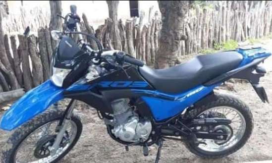 Homem tem moto tomada de assalto em rodovia de Floriano