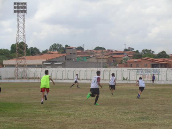 Cori-Sabb&aacute; realiza peneira para as categorias de base.(Imagem:FlorianoNews)
