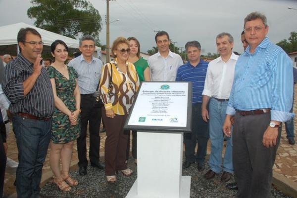 Programa Minha Casa Minha Vida beneficia 492 famílias em Floriano