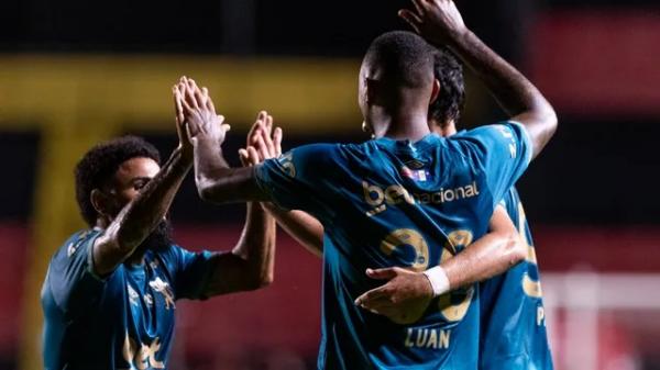 Com VAR protagonista, Sport arranca empate no último lance contra o Fluminense