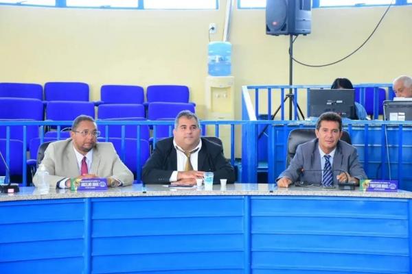 Vereadores iniciam o primeiro ciclo de sessões do mês de abril.(Imagem:CMF)