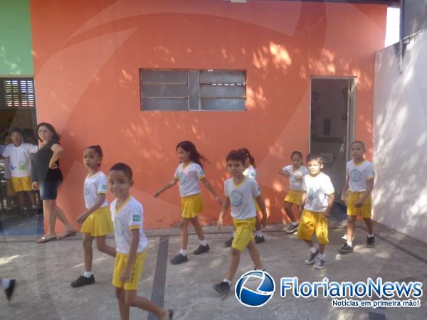 Escola Mega de Floriano realiza manh&atilde; recreativa para alunos.(Imagem:FlorianoNews)