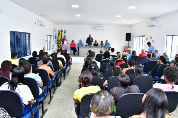 Educa&ccedil;&atilde;o de Floriano amplia o projeto 