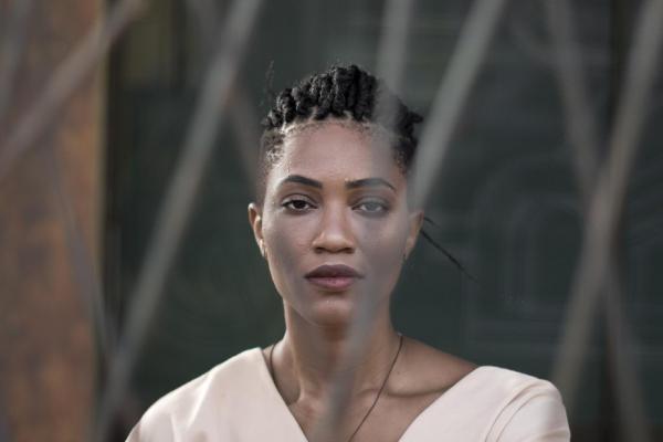 Luedji Luna contextualiza primeiro disco de Luiz Melodia em série sobre álbuns icônicos