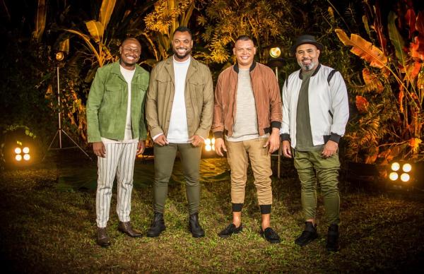 Grupo Vou pro Sereno traz músicas de novelas para o pagode em álbum gravado em sítio