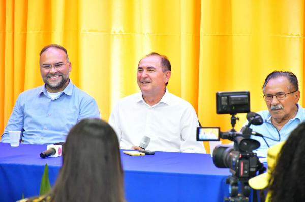 Prefeito reeleito de Floriano, Ant&ocirc;nio Reis, reafirma compromisso com o desenvolvimento da cidade(Imagem:Secom)