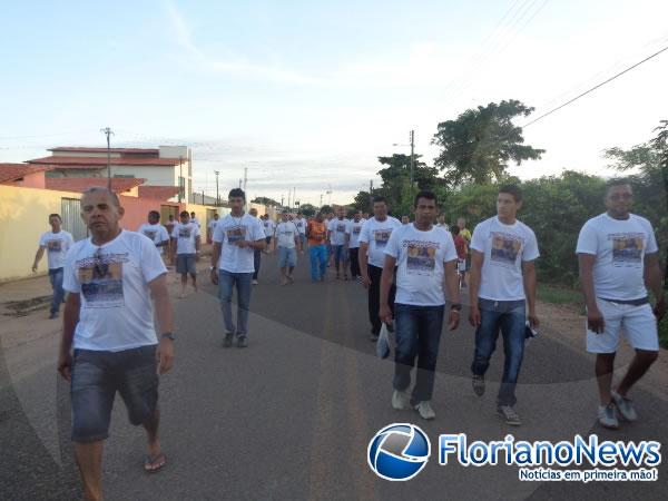Realizada h&aacute; 30 anos, Caminhada dos Homens aconteceu nesta Sexta-feira Santa.(Imagem:FlorianoNews)