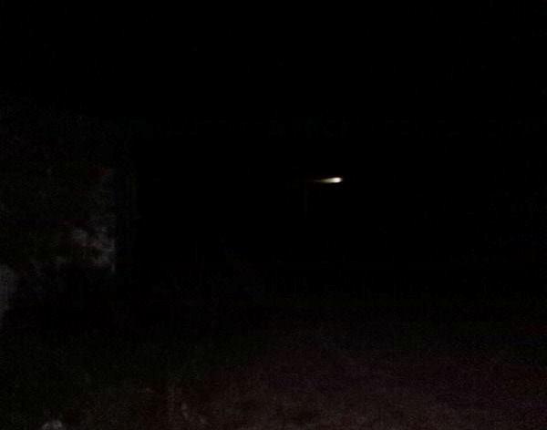 Rua &agrave;s escuras &eacute; alvo de reclama&ccedil;&otilde;es no bairro Campo Velho.(Imagem:Internauta)