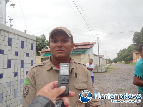 Cabo Jorge, chefe do plant&atilde;o do Corpo de Bombeiros de Floriano.(Imagem:FlorianoNews)