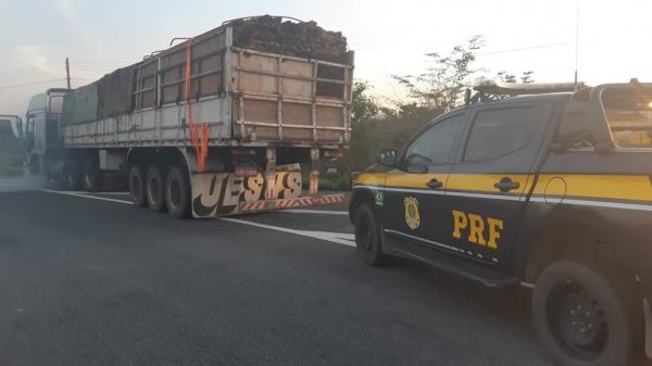 Caminhoneiro é preso ao apresentar nota falsa de carga de madeira no Piauí