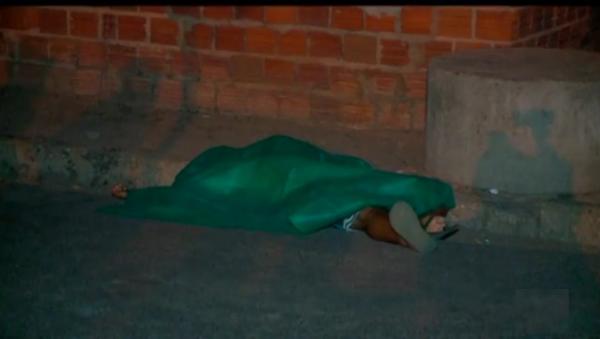 Mecânico é morto a tiros enquanto conversa com amigos em Teresina(Imagem:G1 PI)