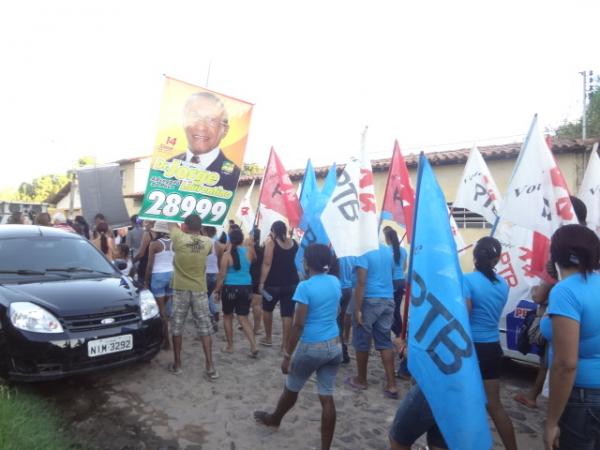 Coliga&ccedil;&atilde;o: Floriano Seguindo em Frente(Imagem:FlorianoNews)