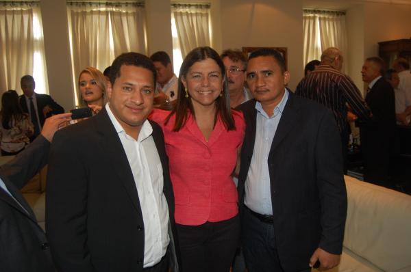Prefeito Gledyson Resende, ao lado da Governadora do Maranh&atilde;o, Roseana Sarney.(Imagem:Assessoria de Comunica&ccedil;&atilde;o)